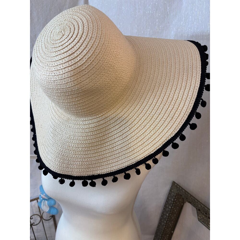 18” J. Crew Sun Hat with Black Poms Tassels One-Size Adult